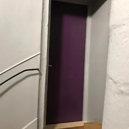 Carnot 2* Beaune (Cote d'Or)