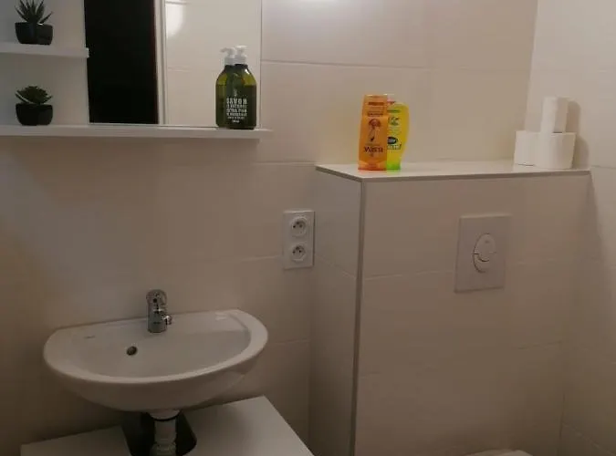 Bed & Breakfast Carnot 2*